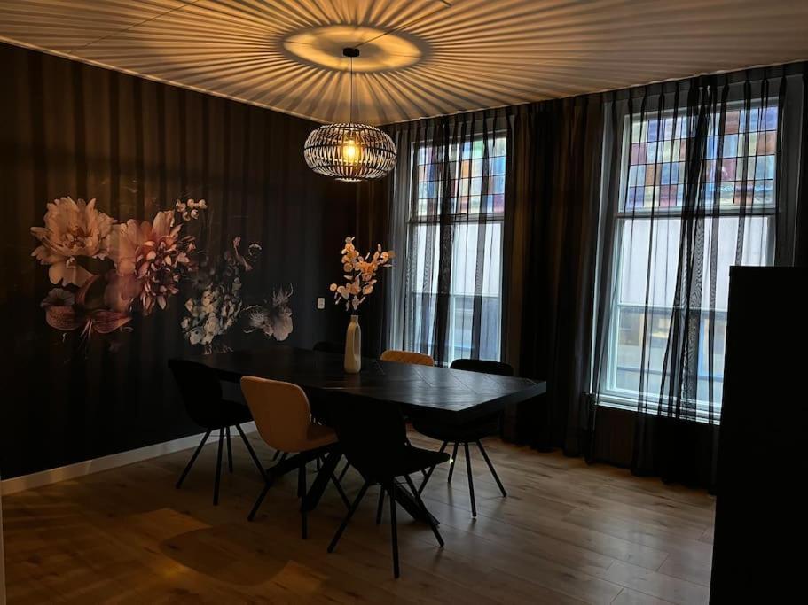 Appartement Centrum ลีวาร์เดิน ภายนอก รูปภาพ