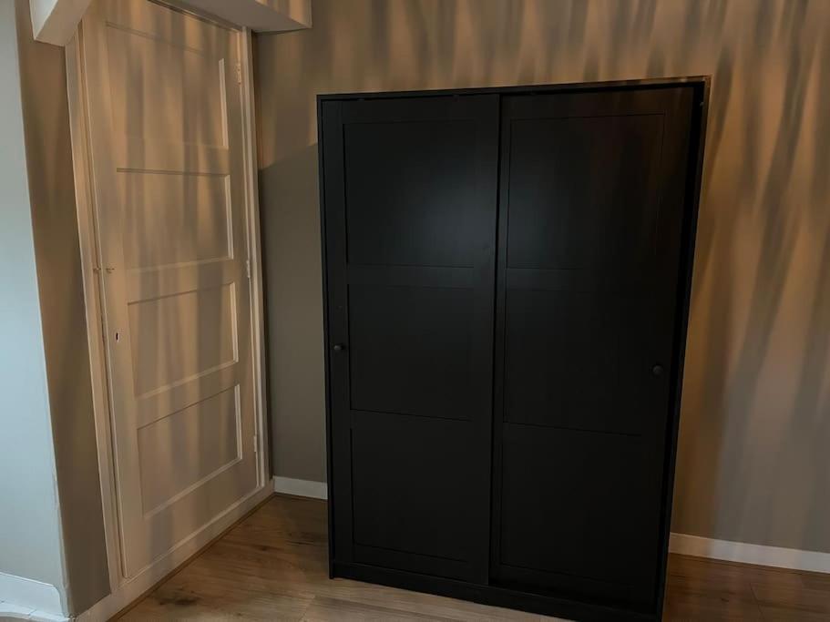 Appartement Centrum ลีวาร์เดิน ภายนอก รูปภาพ